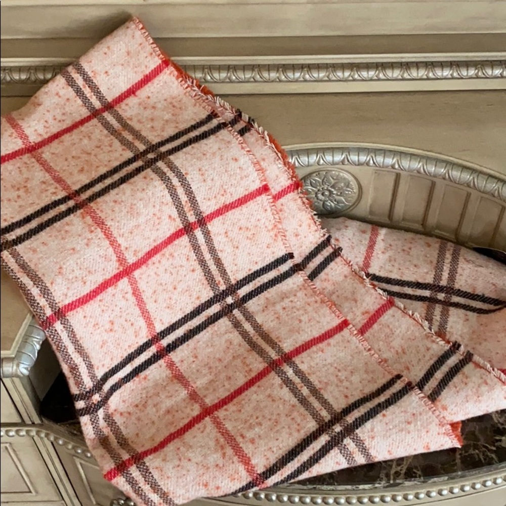 NWT scarf/wrap